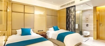 Hongkou Silver Hotel