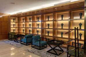 Unclassified image, 3 of 13, button - Hongkou Silver Hotel (Tianjin)