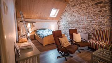 3 slaapkamers, reisbedje, gratis wifi, beddengoed