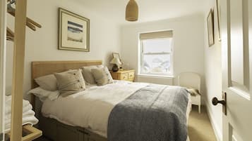 6 Schlafzimmer, Bügeleisen/Bügelbrett, kostenloses WLAN, Bettwäsche