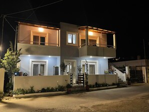 House | Exterior