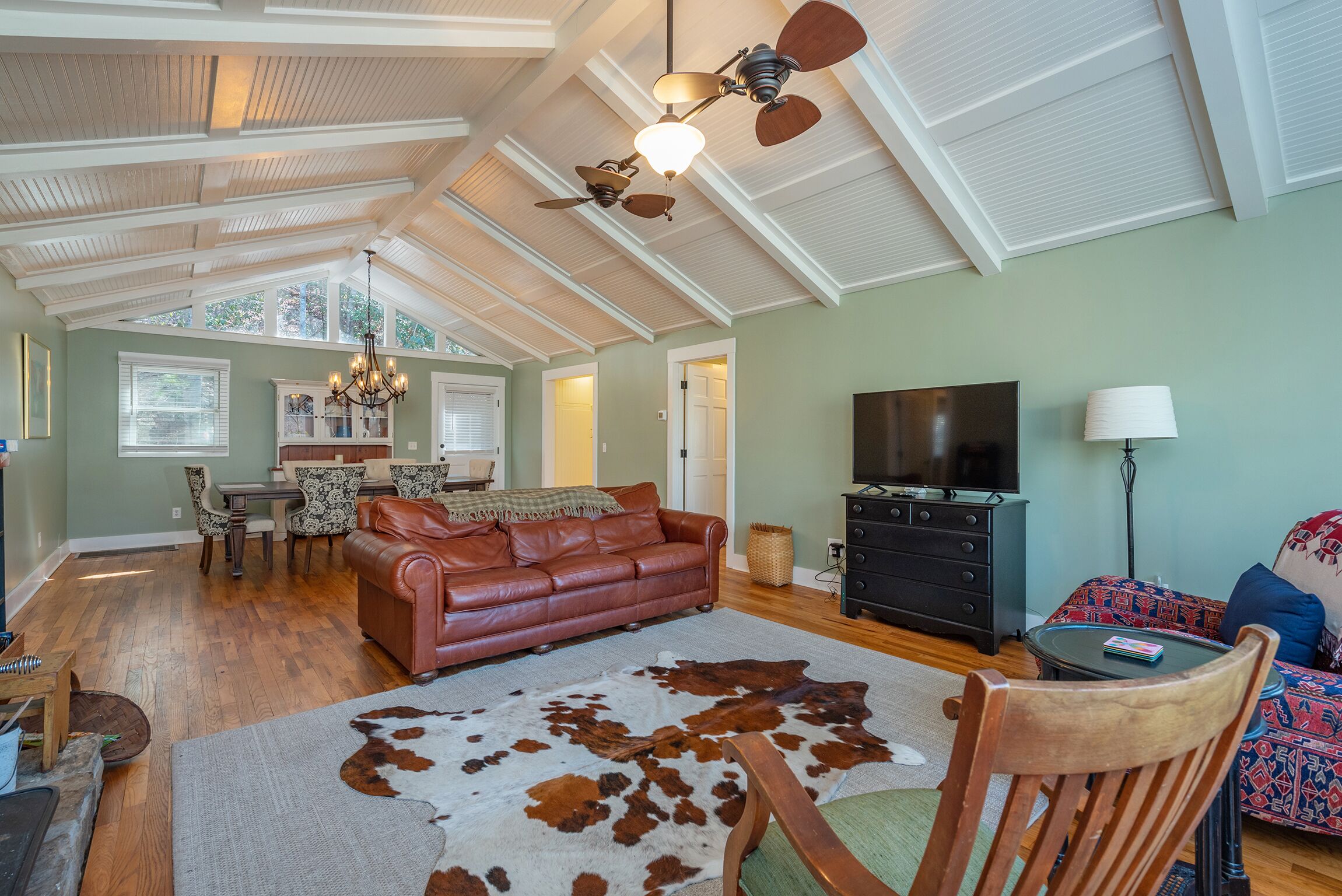 Beautiful Mtn Vistas, Cattail Creek, Hiking , Fishing, Swimming, Grill, Peaceful