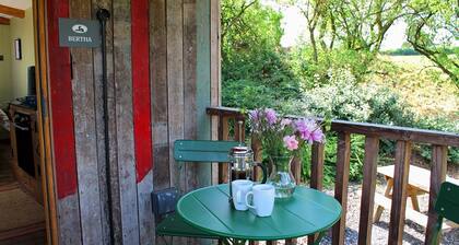 Bertha - sleeps 2 guests in 1 bedroom