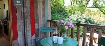 Bertha - sleeps 2 guests in 1 bedroom