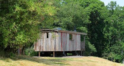 Bertha - sleeps 2 guests in 1 bedroom