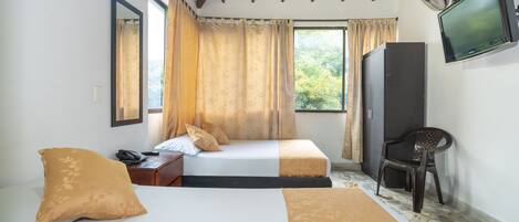 Standard Triple Room | Free WiFi, bed sheets