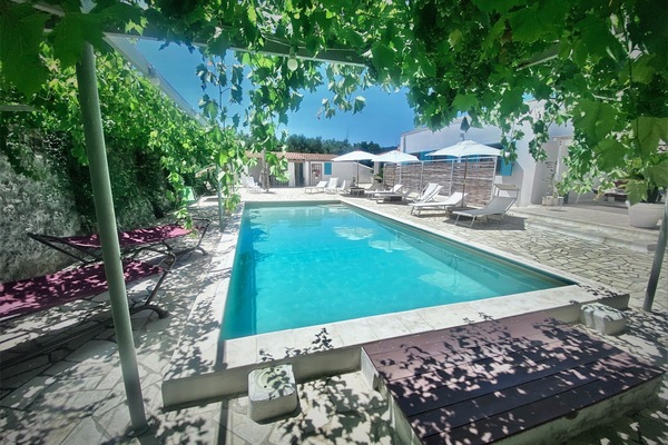 Piscina all'aperto