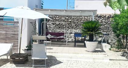 Spacious villa with private pool and parking 6 beds.