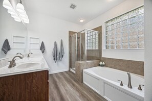 Shower, towels - Spectacular home perfectly located near everything! (Bee Cave)
