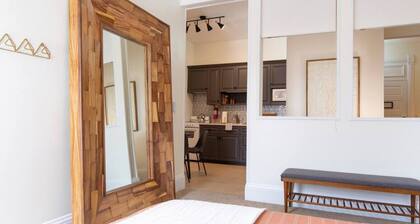 Eddy Out Loft - Downtown - Palace Hotel