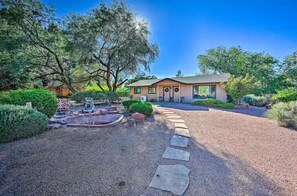 Exterior - Vortex Duplex Studio - B (Sedona)