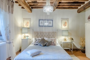 Apartment | 2 bedrooms - Casa Cassettari Apartment With Garden (Coreglia Antelminelli)