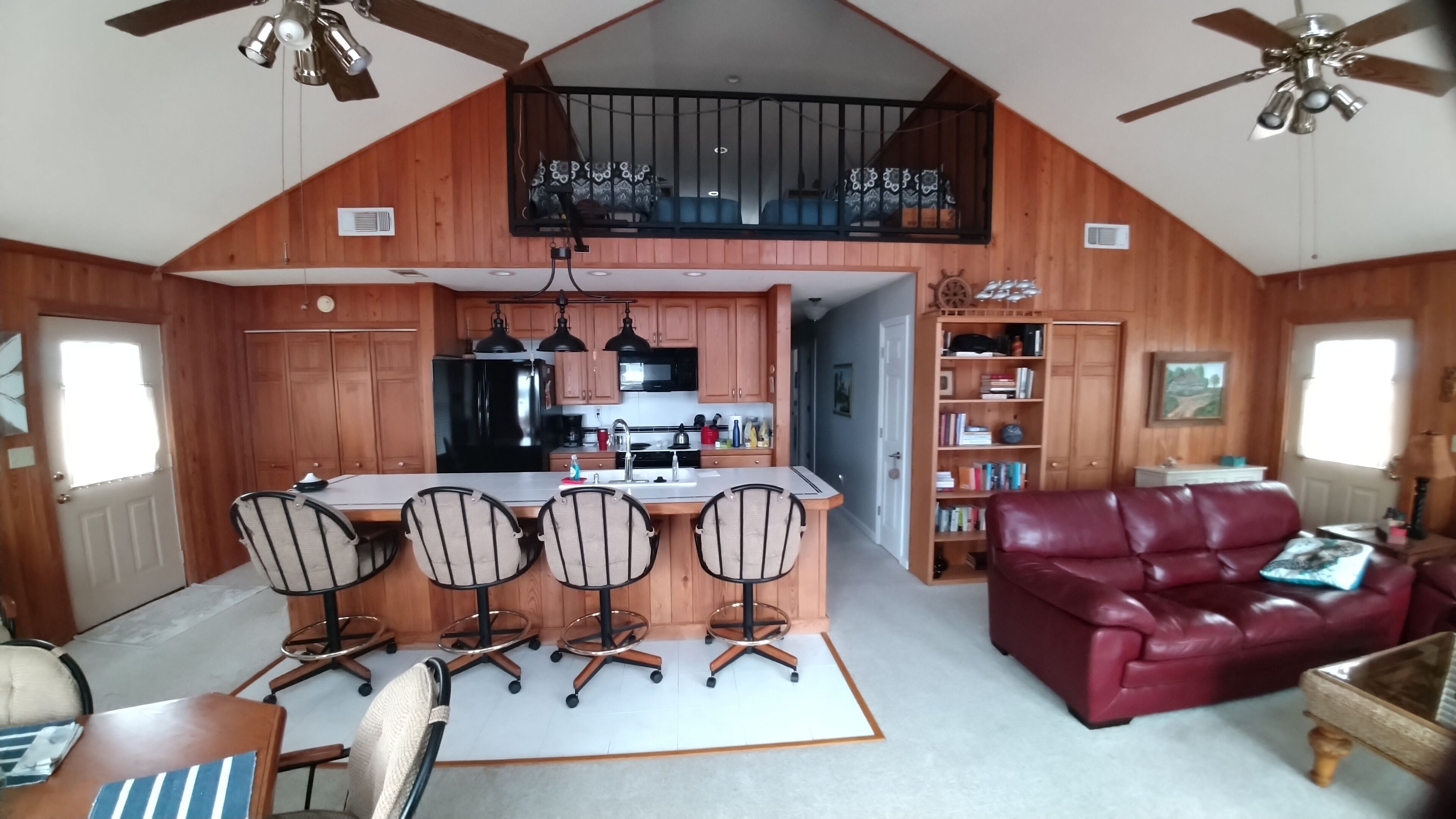 New rental on the main canal