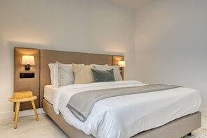 1 bedroom, iron/ironing board, free WiFi, bed sheets - Beco Santa Emilia 3J, a Home in Madeira (Funchal)