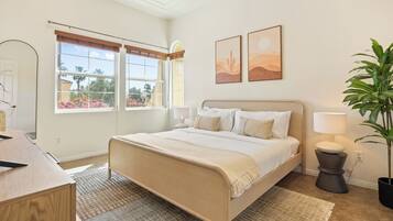 2 bedrooms, iron/ironing board, free WiFi, bed sheets