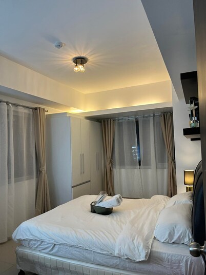 Avida Tower 1, 19th Floor, Facing City and Samal View