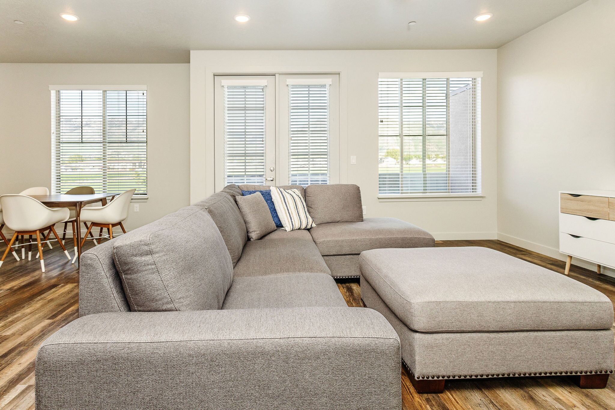 Smart TV, books, printers