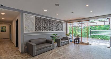 Treebo Chandigarh Grand