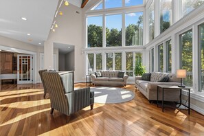 تلفزيون ذكي، مدفأة