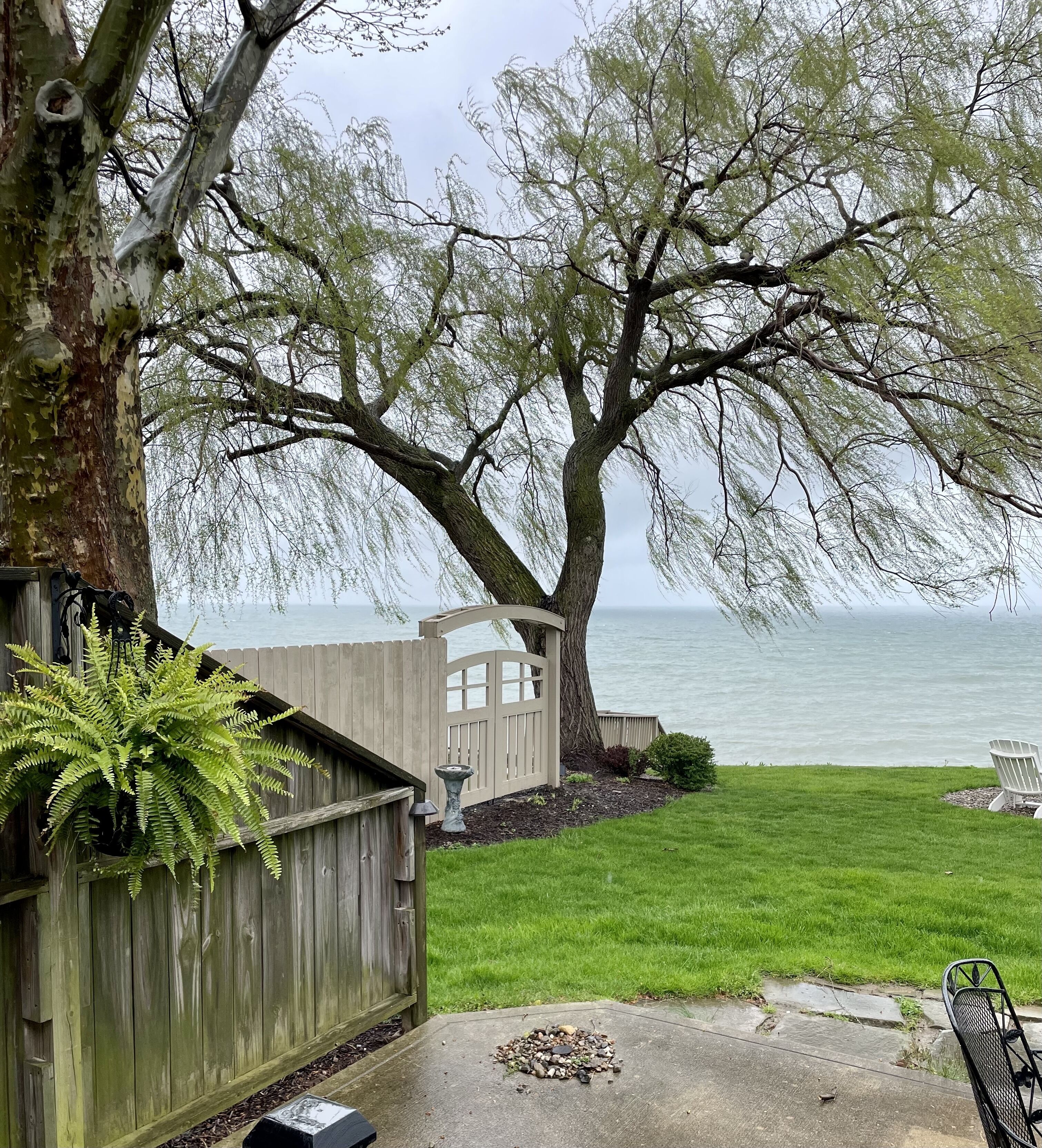 Lydia's Lake Erie Cottage