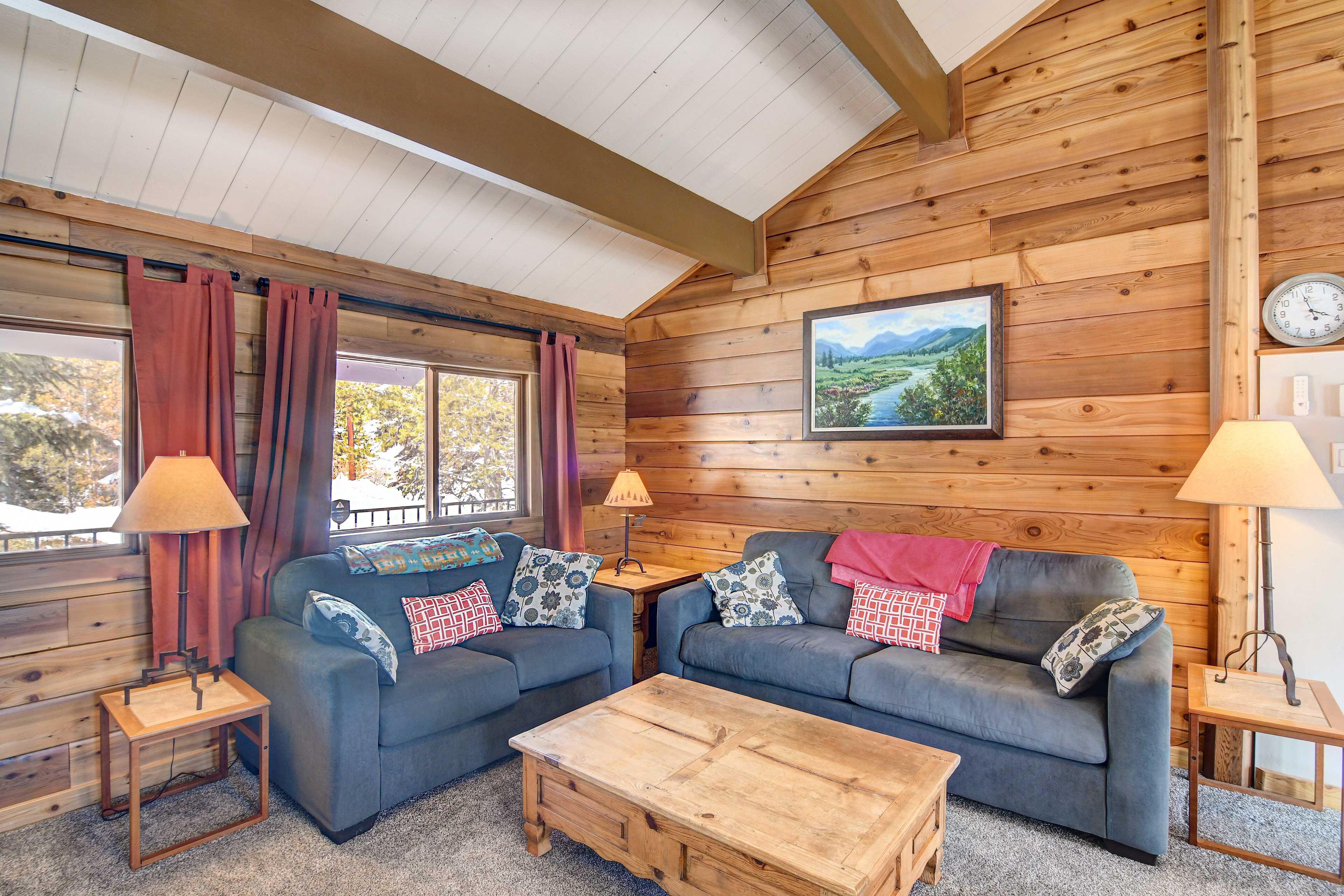 Lakefront Rocky Mountain Cabin w/ Wraparound Deck