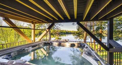 Hot Tub & Mtn Views: Waterfront Grand Lake Cabin!