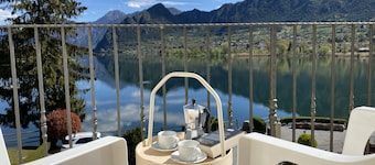 Right on the lake, view of the lake and mountains, 200m to store