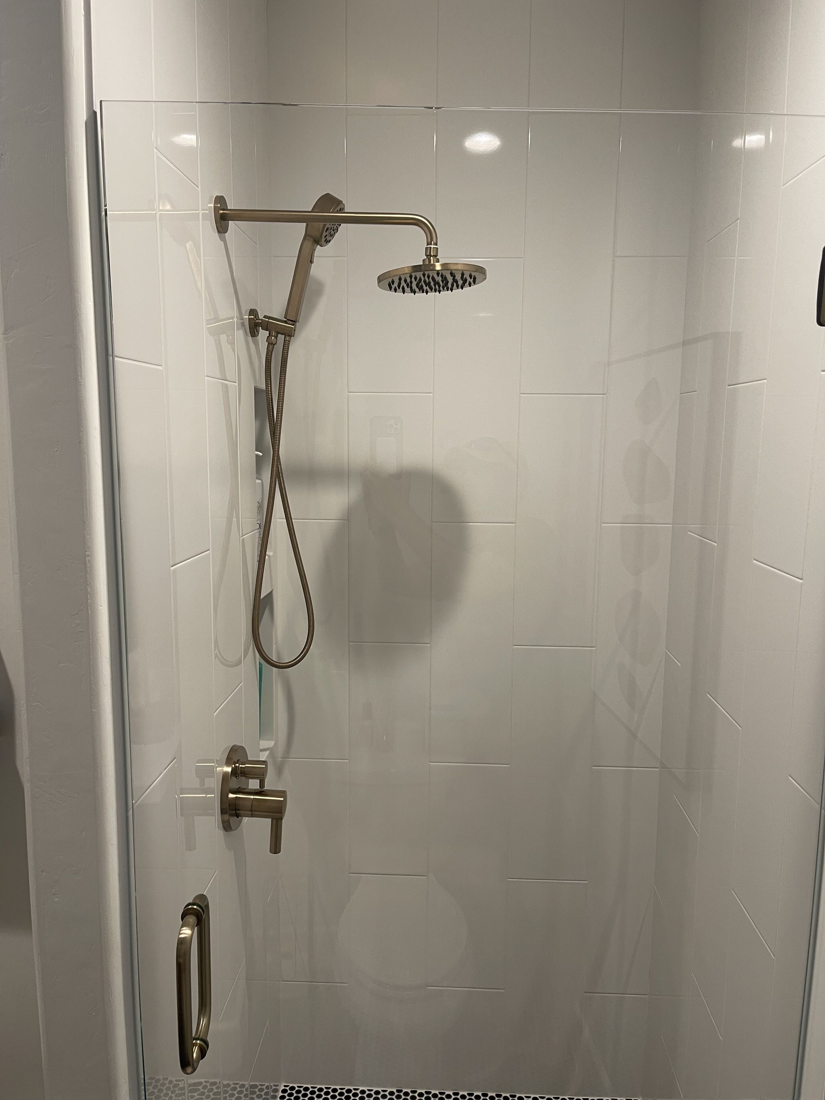 Beautiful Carlsbad upgraded home with chefs kitchen and ocean views!