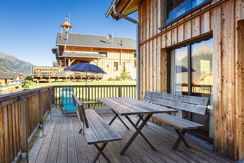 Premium Chalet # 56 with IR-Sauna & Whirlpool