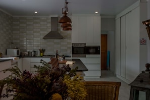 Mini-fridge, microwave, dishwasher, electric kettle