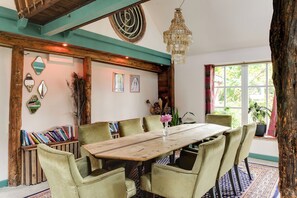 Dining - BoHo Experience - Jacuzzi, Sauna, BBQ, Garden, close to Amsterdam - Sleeps 10 (Kockengen)
