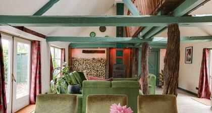 BoHo Summer House – light house for 10 guests, every bedroom with own bath