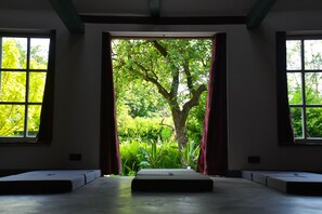 Spa - BoHo Experience - Jacuzzi, Sauna, BBQ, Garden, close to Amsterdam - Sleeps 10 (Kockengen)