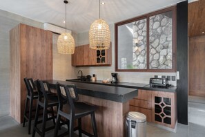Lagoon Full Wellness Experience and Food Included Alcohol not included | 私人厨房 | 冰箱、烤箱、搅拌机、厨具/餐具