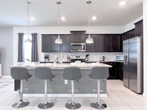 Fridge, microwave, oven, stovetop - Spectacular 8 Bed Pool Villa with Game Room-2061LC (Davenport)