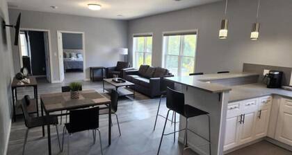 Townhomes at the Falls - 310 A lower - Buffalo Ave
2 Blocks from the Falls!!!