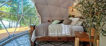 Luxury on the Edge of Traverse City - 7