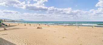 Amazing apartment in Campello with WiFi