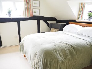 5 bedrooms