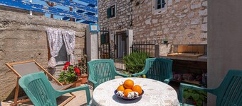 Awesome home in Kaprije with WiFi