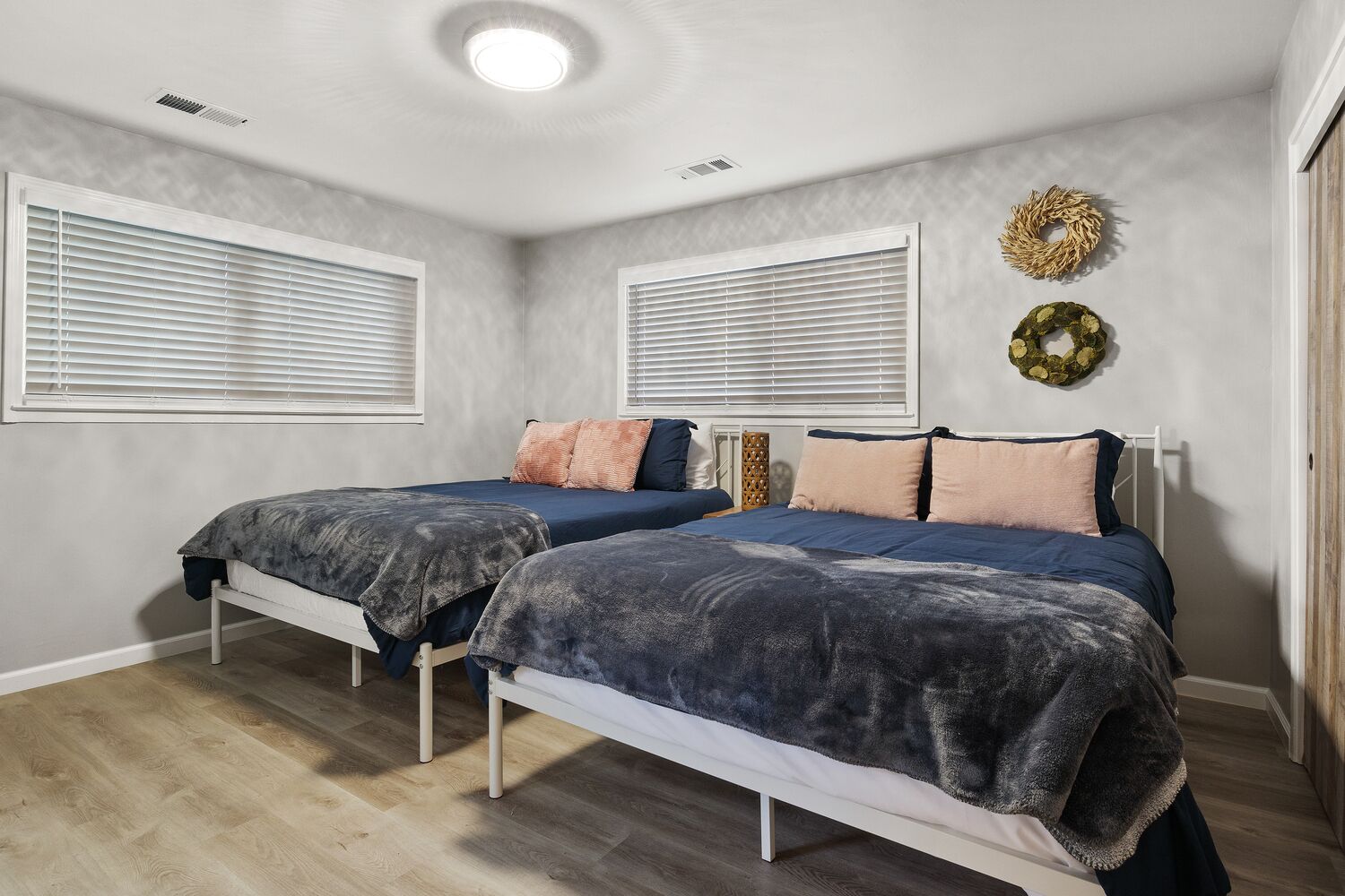 *New* 1BR Apartment - Walk to Downtown Sac