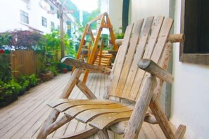 Interior - Migratory Haven · Xishan Hidden Inn (Wuyishan)