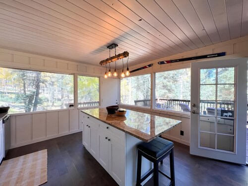 Osito Cabin - Pet Friendly | Hot Tub | Fire Pit | Ms. Pac Man | Telescope