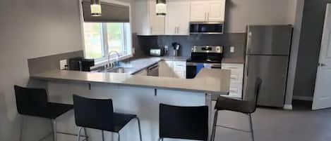 Microwave, oven, stovetop, dishwasher