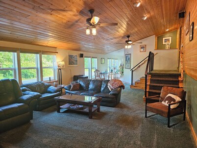 Valdez Home - Fishing and Mountain Adventures