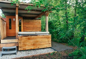 Terrace/patio - BoHo - Jacuzzi, Sauna, BBQ, Garden close to Amsterdam & Utrecht - Sleeps 24 (Kockengen)