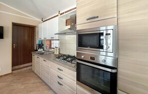 Kühlschrank, Herdplatte