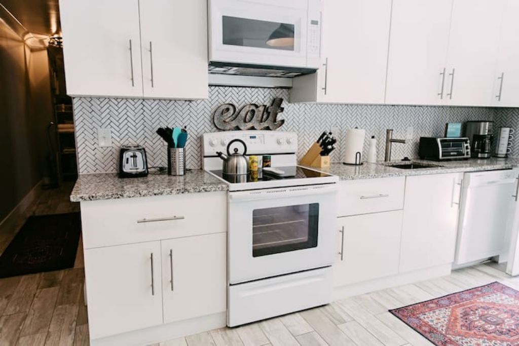 House of Blues by Pettigrew Adventures