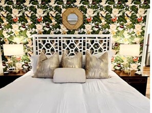 3 bedrooms, in-room safe, iron/ironing board, travel cot