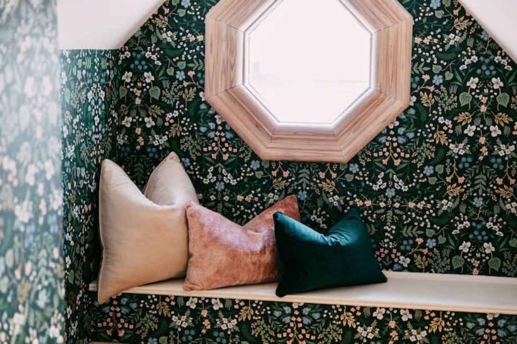 Emerald Escape by Pettigrew Adventures